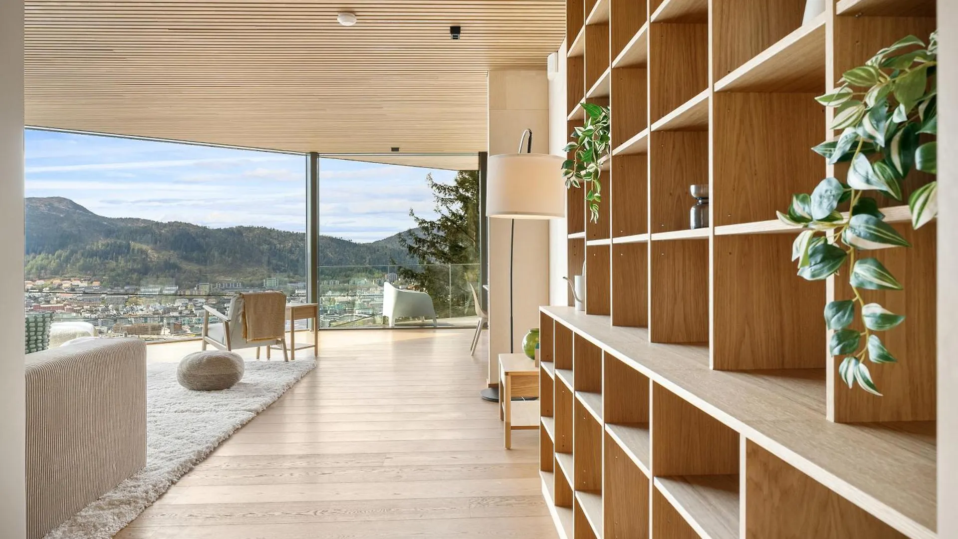 Amazing View - 5 Bedrooms - New House - Modern And Exclusive Bergen Villa