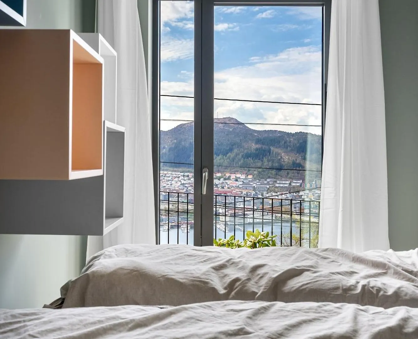 Amazing View - 5 Bedrooms - New House - Modern And Exclusive Bergen Vila